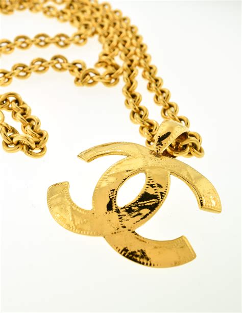 chanel cc logo pendant necklace|Chanel necklace online store.